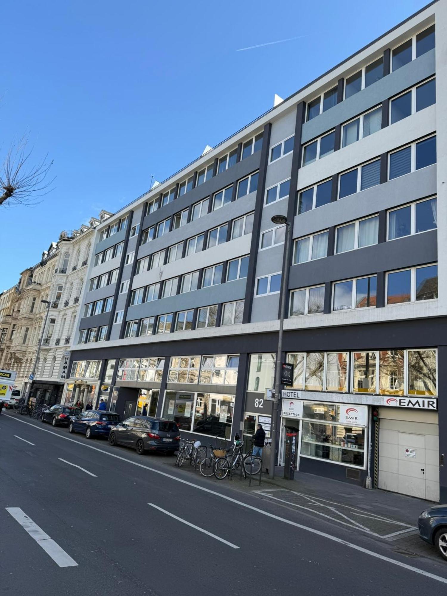 Hotel Garni Emir Köln Exteriör bild